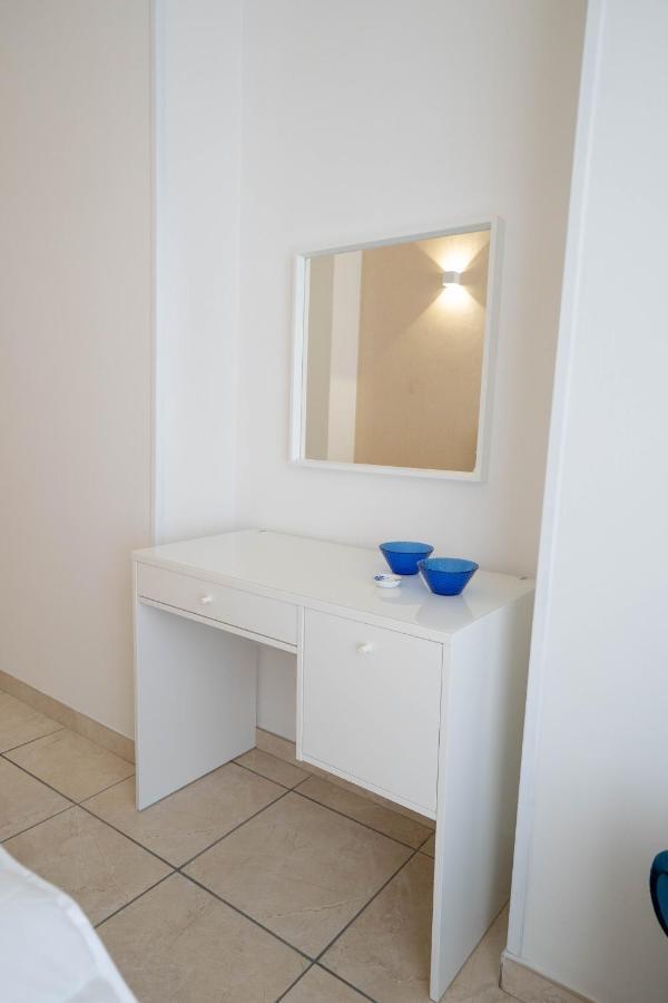 Chiaia Apartment San Pasquale By Dimorra Napoli Exterior foto